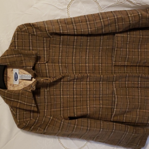 Old Navy, Size L, Funnel neck Winter Coat - Picture 6 of 16
